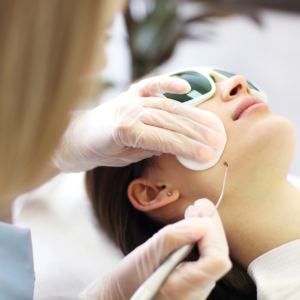 Mole and skin tag removal at oasis clinic shimla